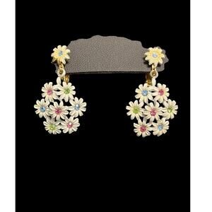 Vintage Enamel Starlet Rhinestone Daisy Clip-ons Earrings